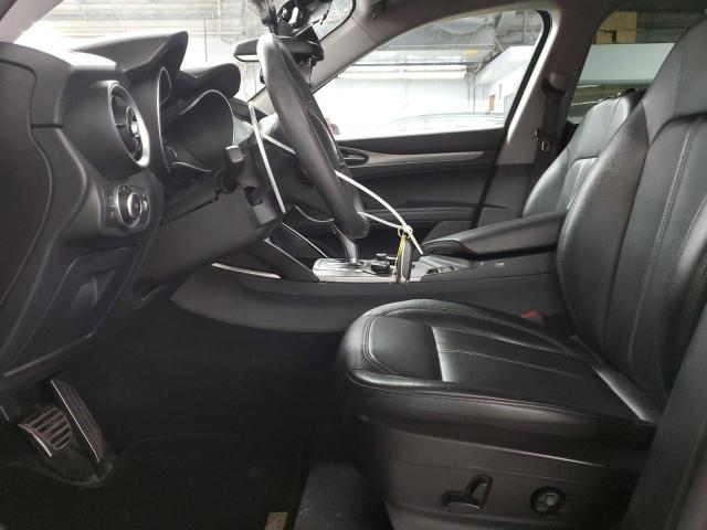  ALFA ROMEO STELVIO 2018 Красный