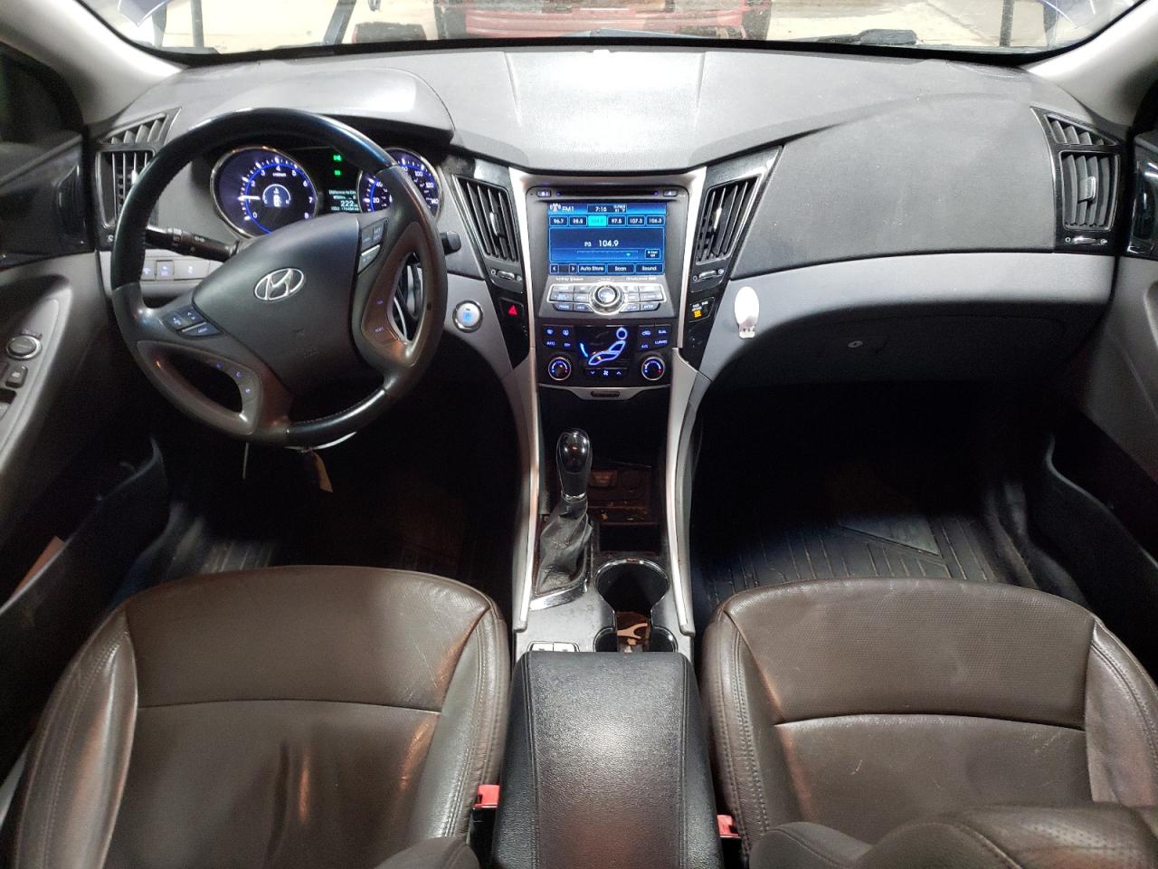 2013 Hyundai Sonata - Image 8