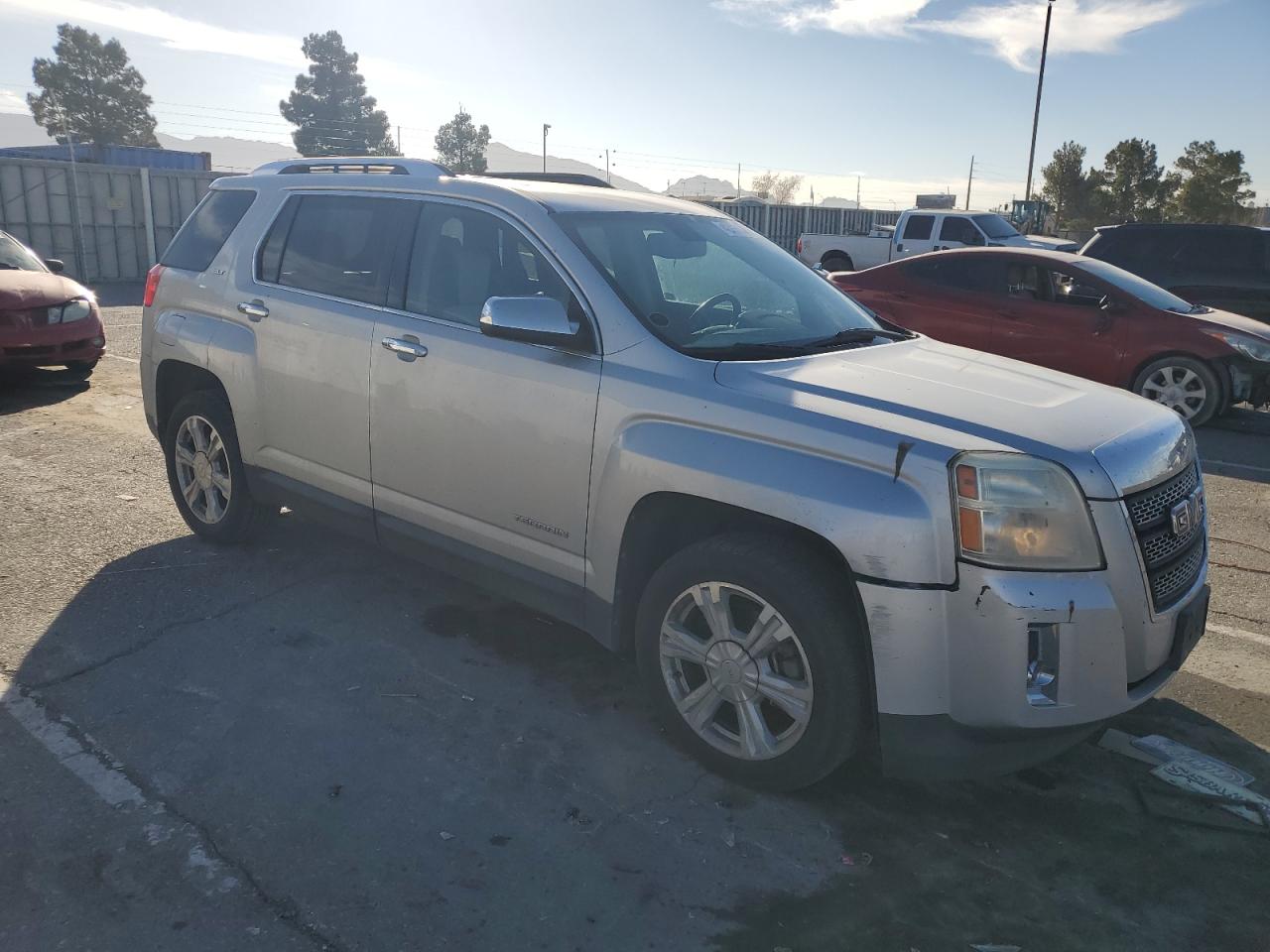 2010 GMC Terrain - Image 4