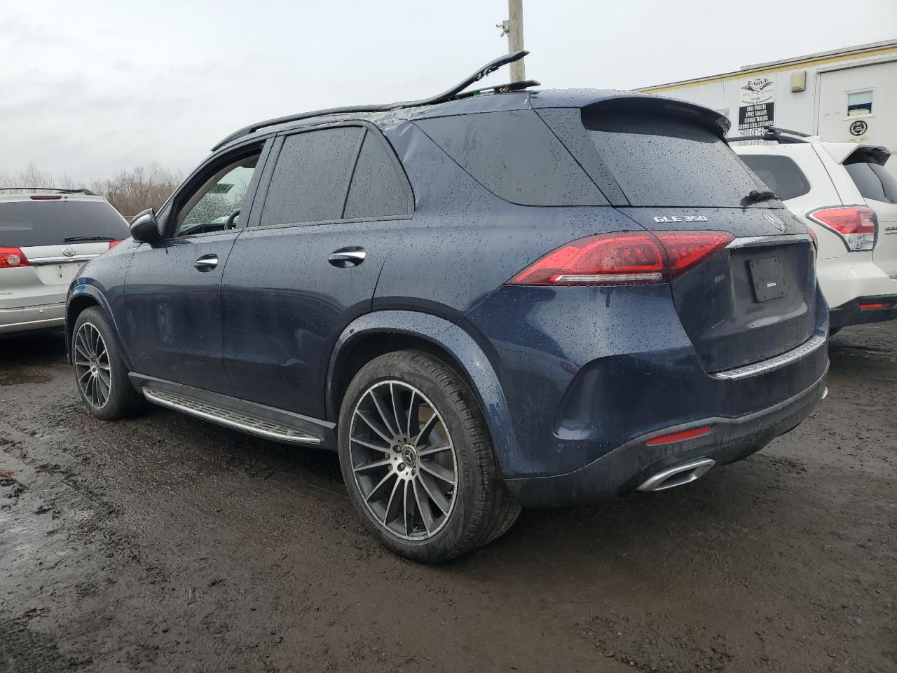 2020 Mercedes-Benz GLE - Image 2