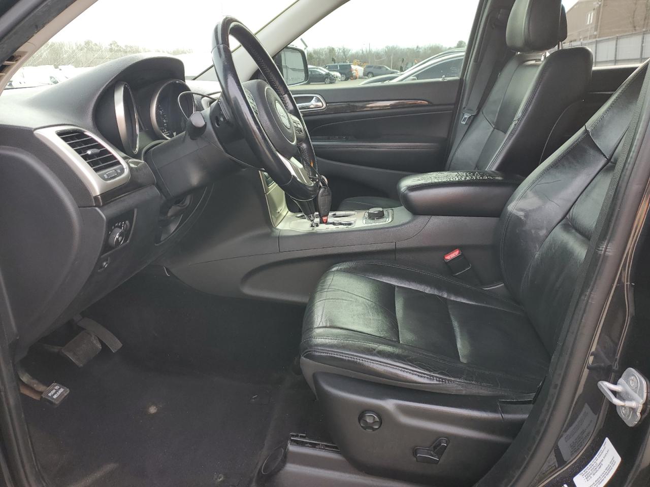 2013 Jeep Grand Cherokee - Image 7