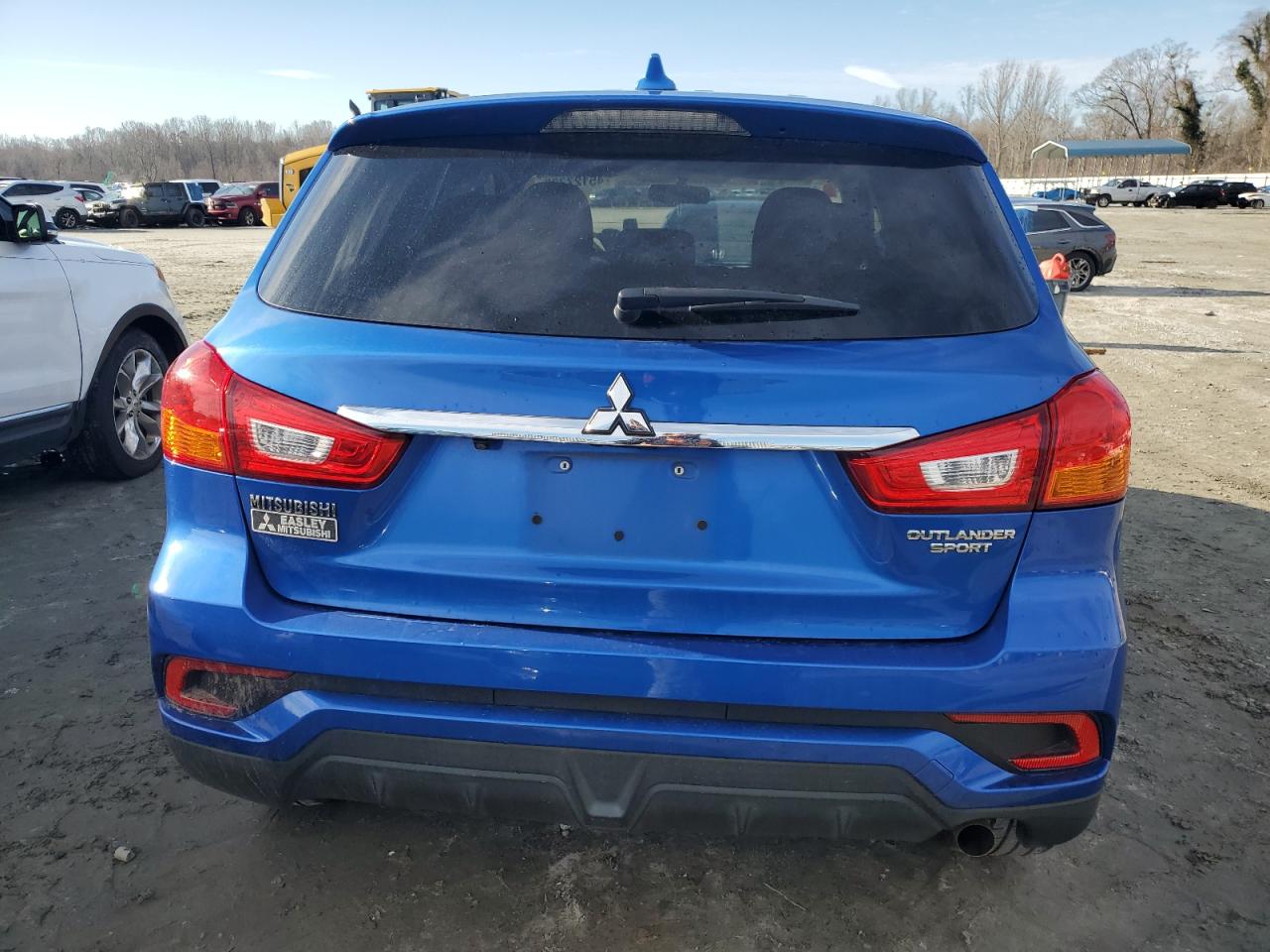 2018 Mitsubishi Outlander - Image 6