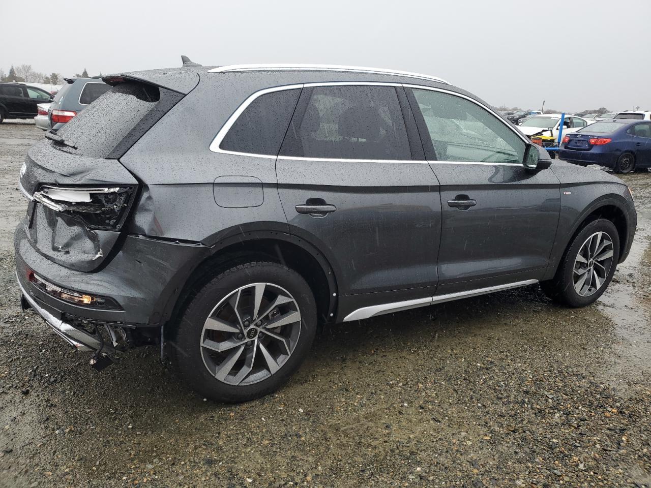 2023 Audi Q5 - Image 3