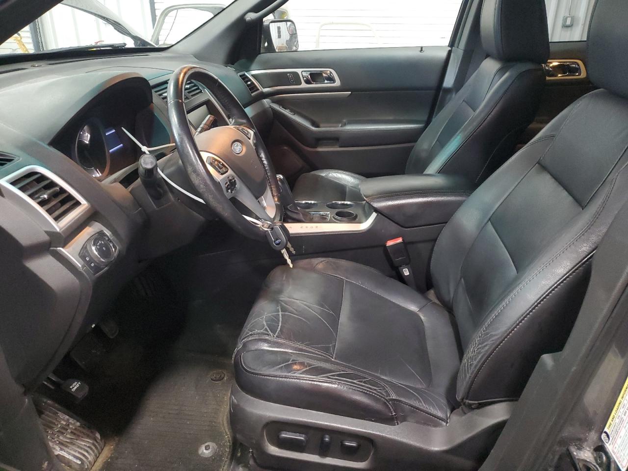 2013 Ford Explorer - Image 7