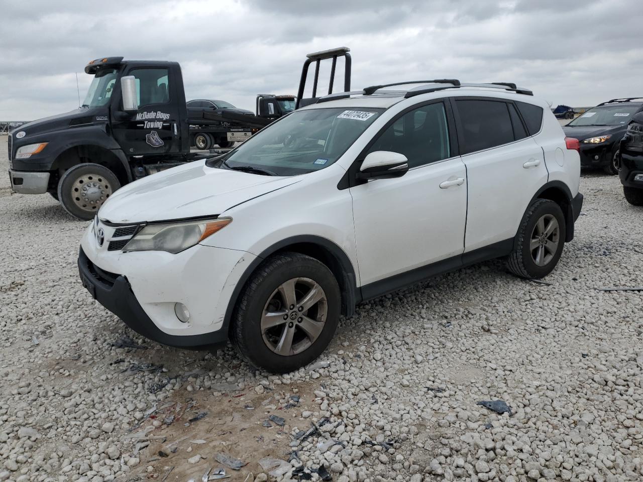 2015 Toyota RAV 4 - Image 1