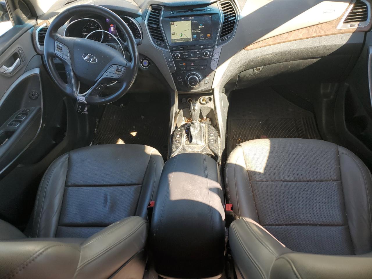 2018 Hyundai Santa Fe - Image 8
