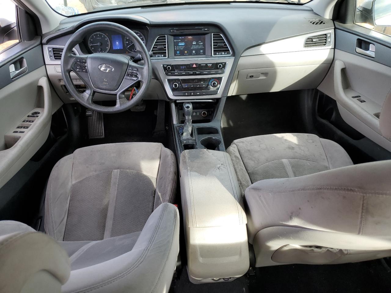 2017 Hyundai Sonata - Image 8