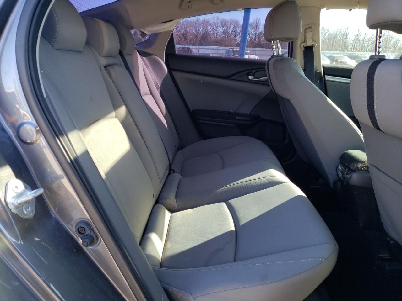 2019 Honda Civic - Image 10