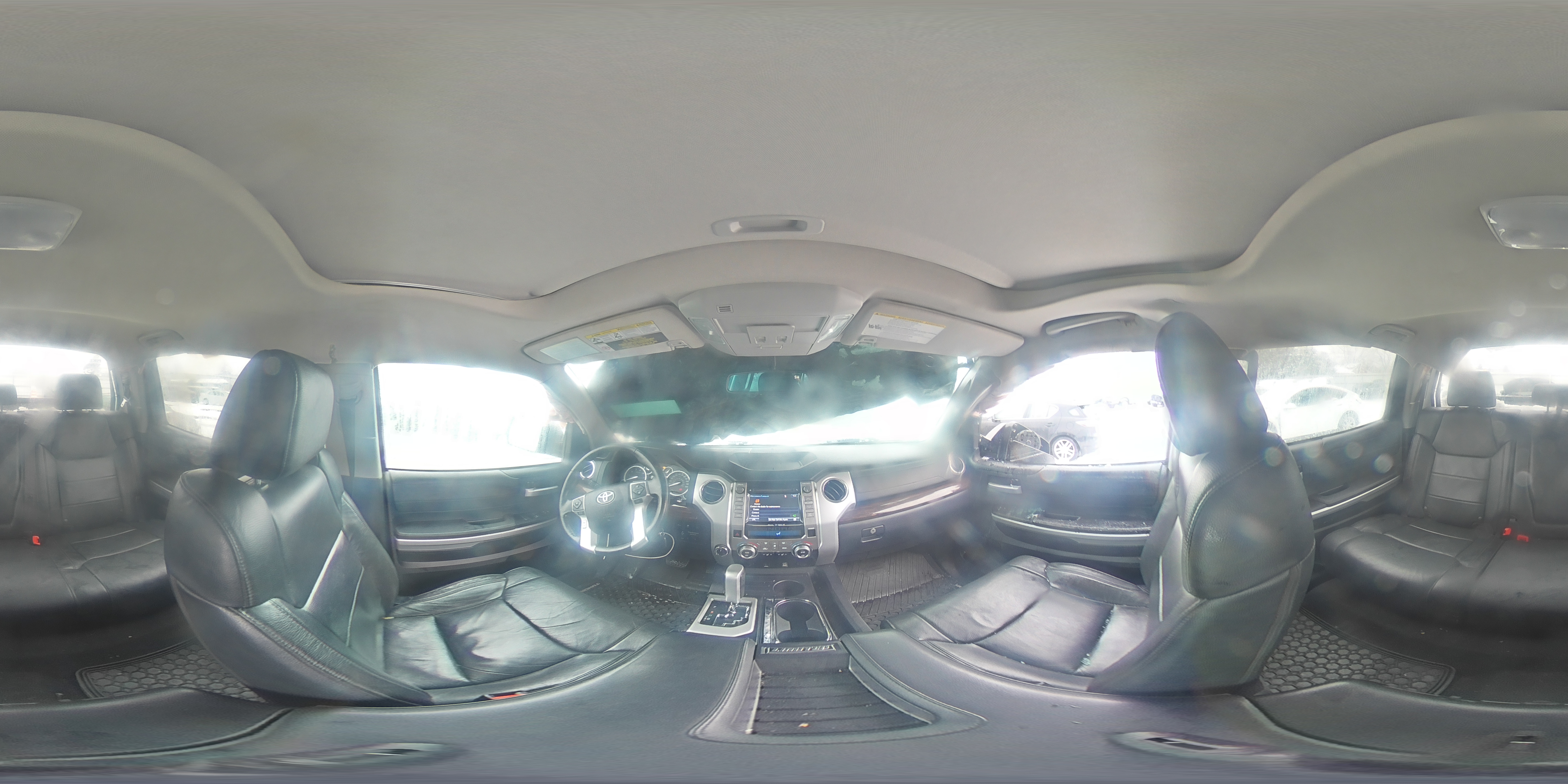 2017 Toyota Tundra - Image 13