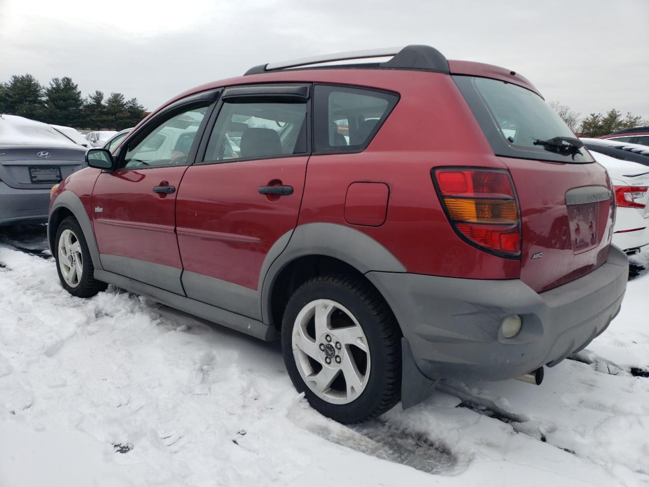 2006 Pontiac Vibe - Image 2
