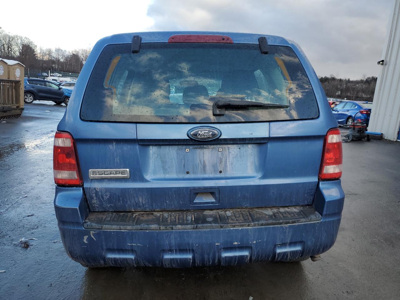 2010 Ford Escape - Image 6