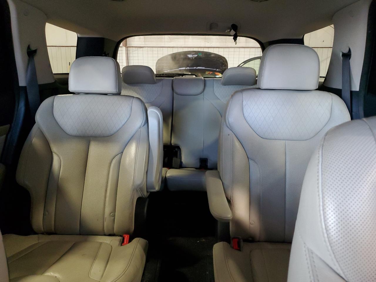 2021 Hyundai Palisade - Image 10