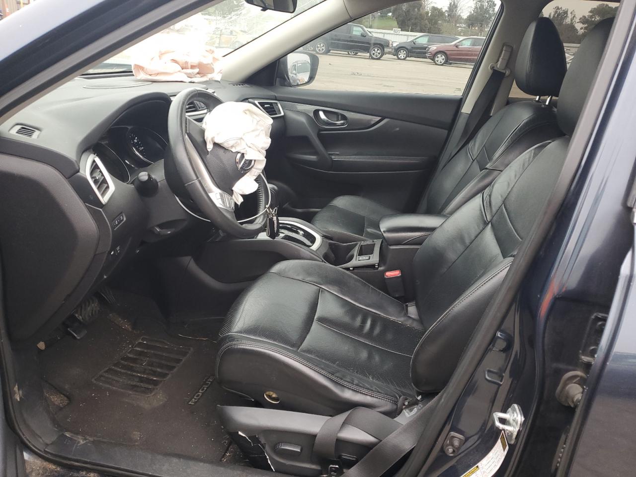 2015 Nissan Rogue - Image 7