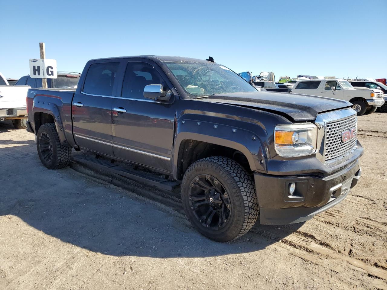 2015 GMC Sierra - Image 4