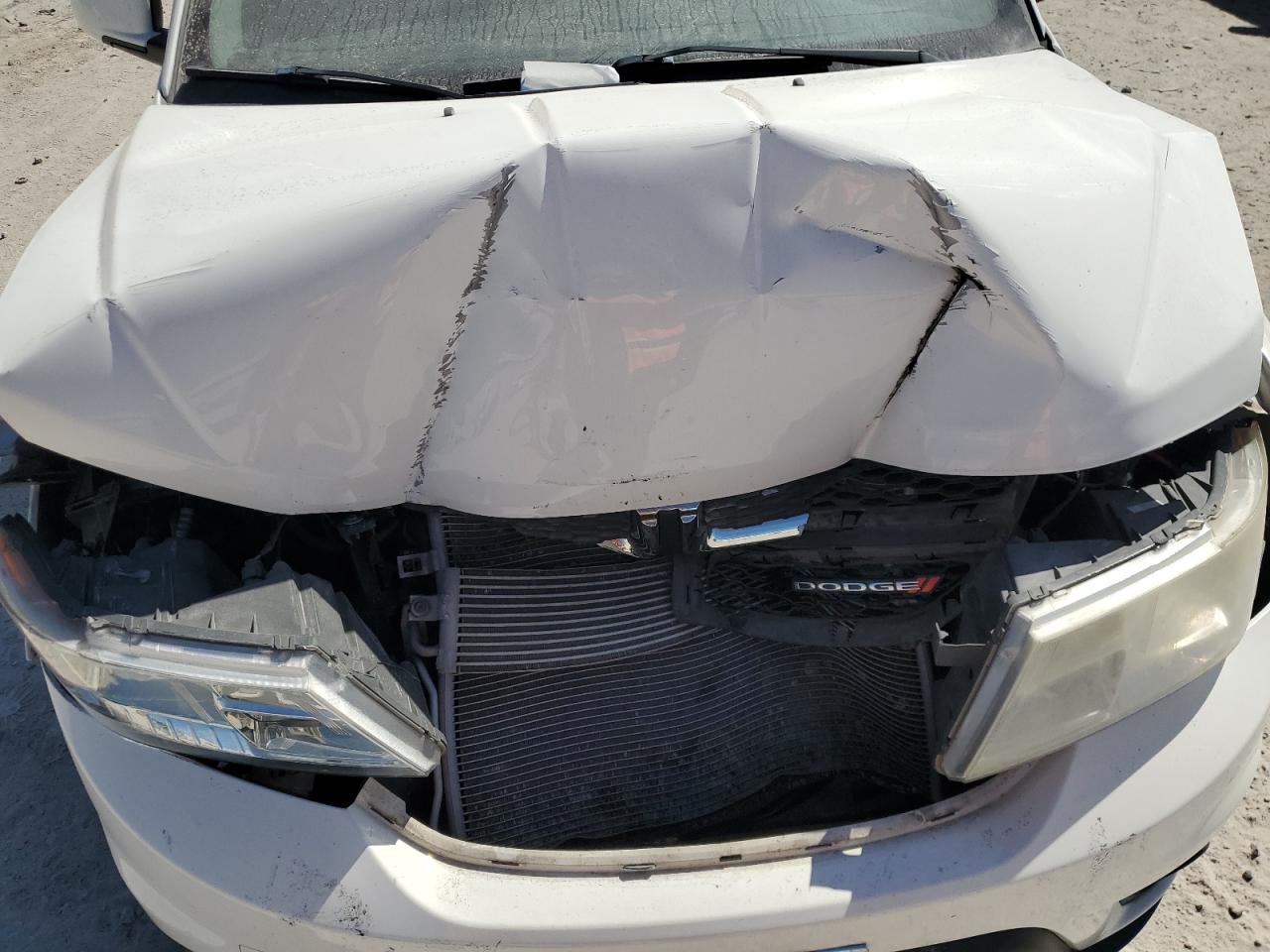 2016 Dodge Journey - Image 12