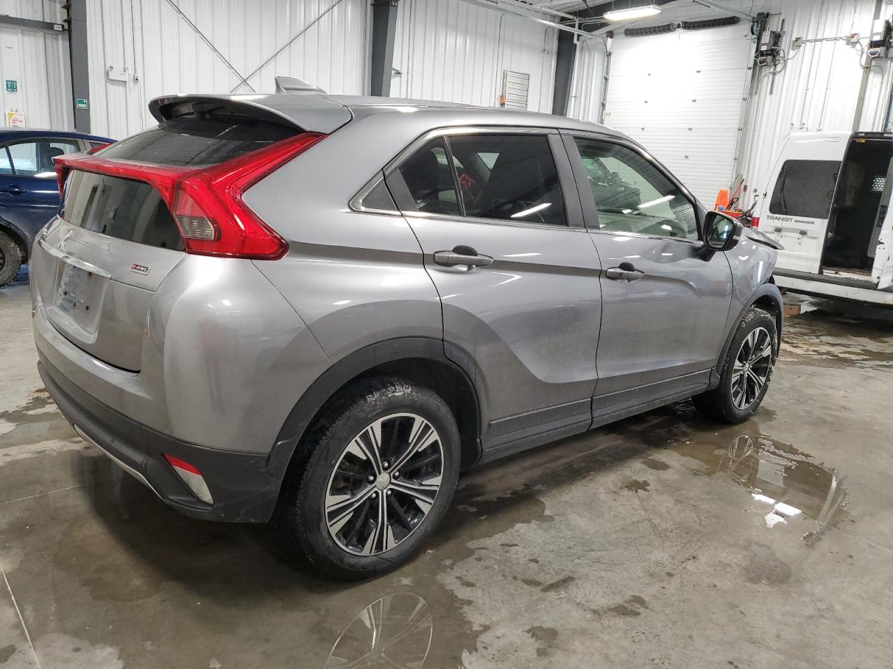 2020 Mitsubishi Eclipse - Image 3