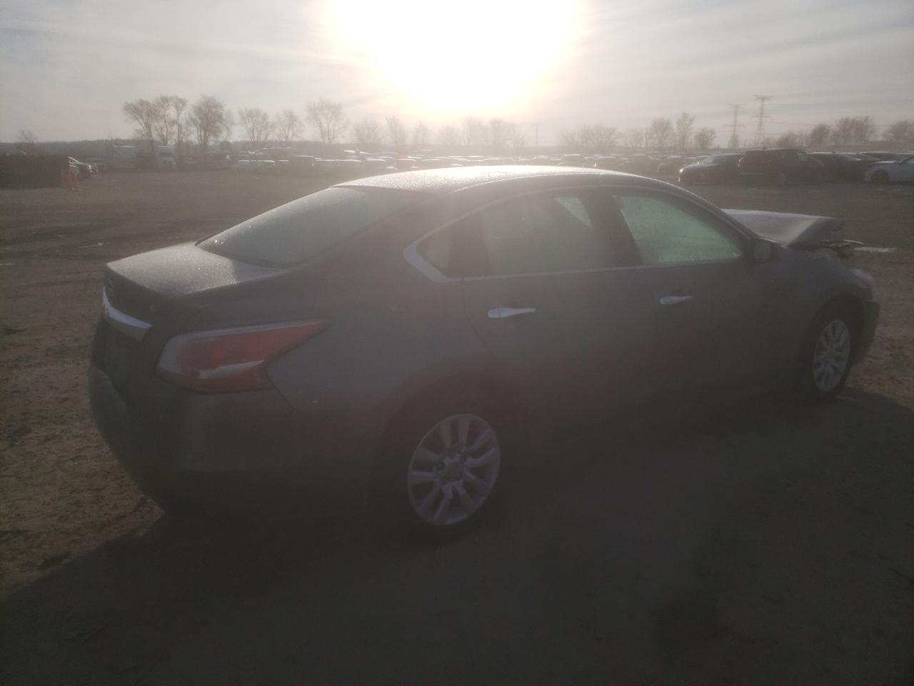 2015 Nissan Altima - Image 3