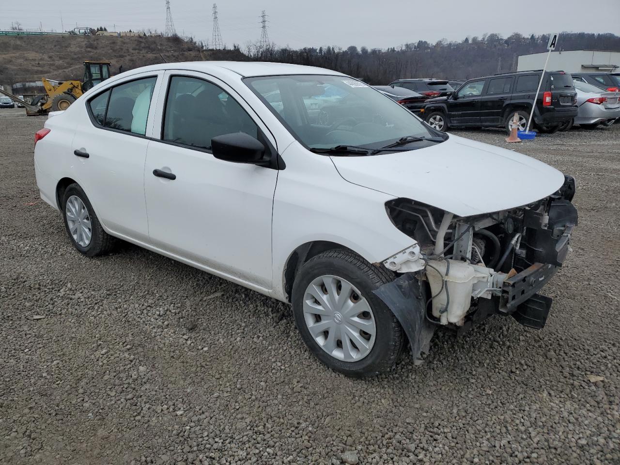 2015 Nissan Versa - Image 4