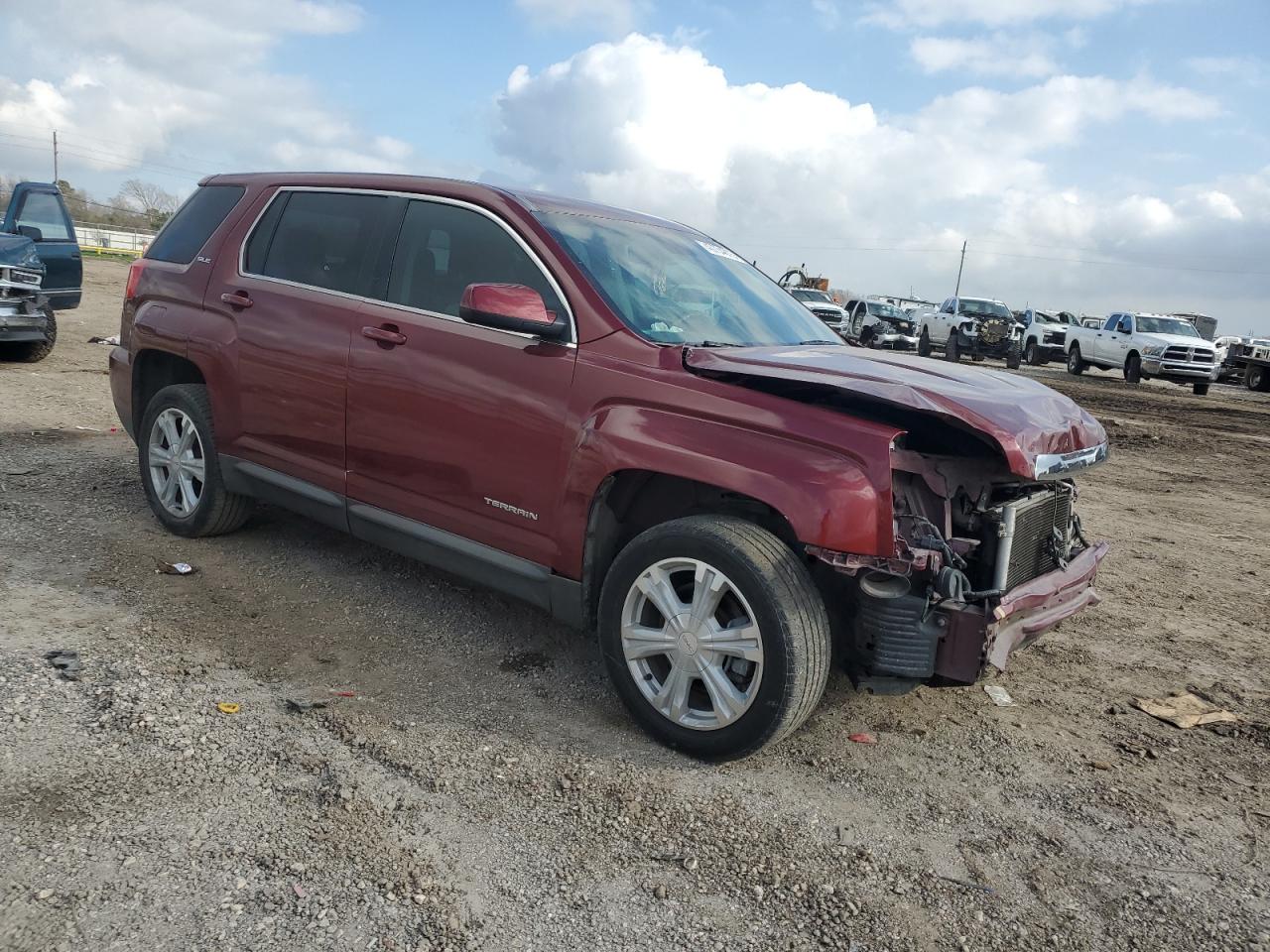 2017 GMC Terrain - Image 4