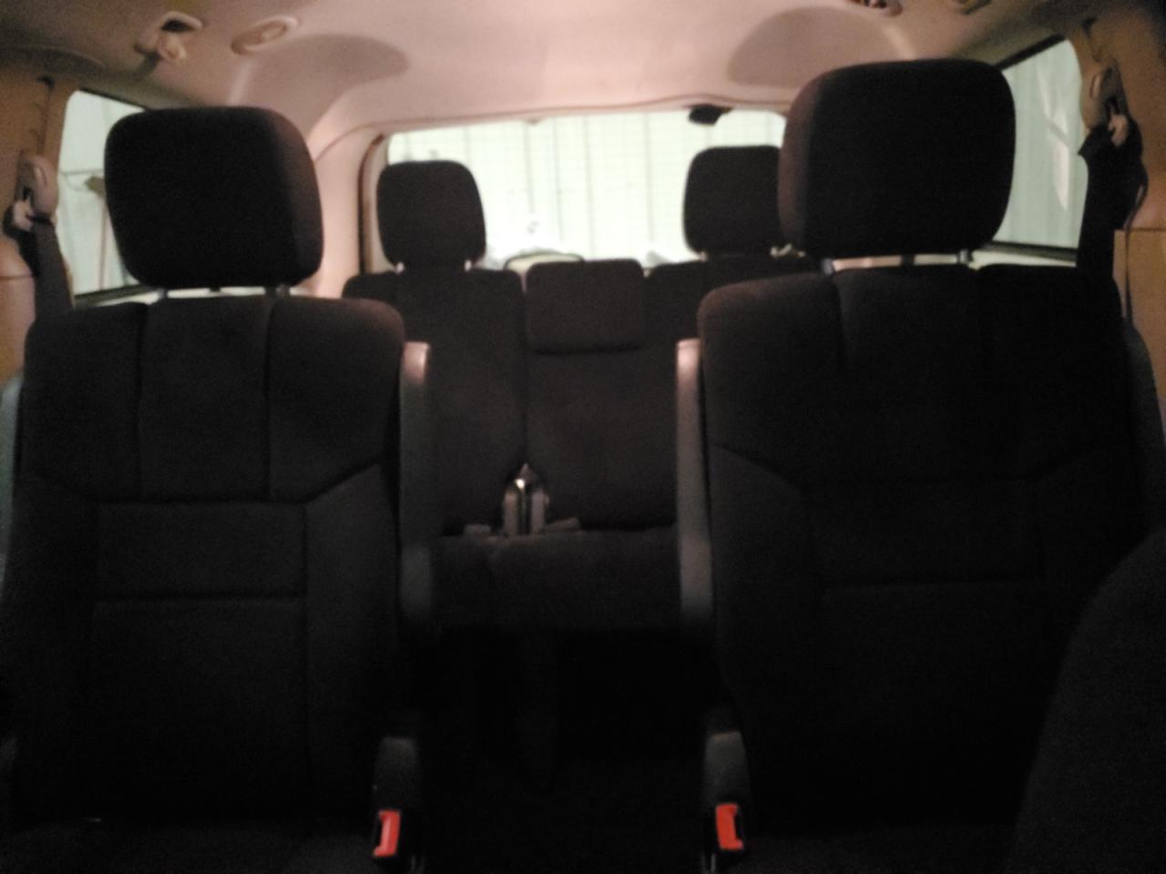 2011 Dodge Caravan - Image 10