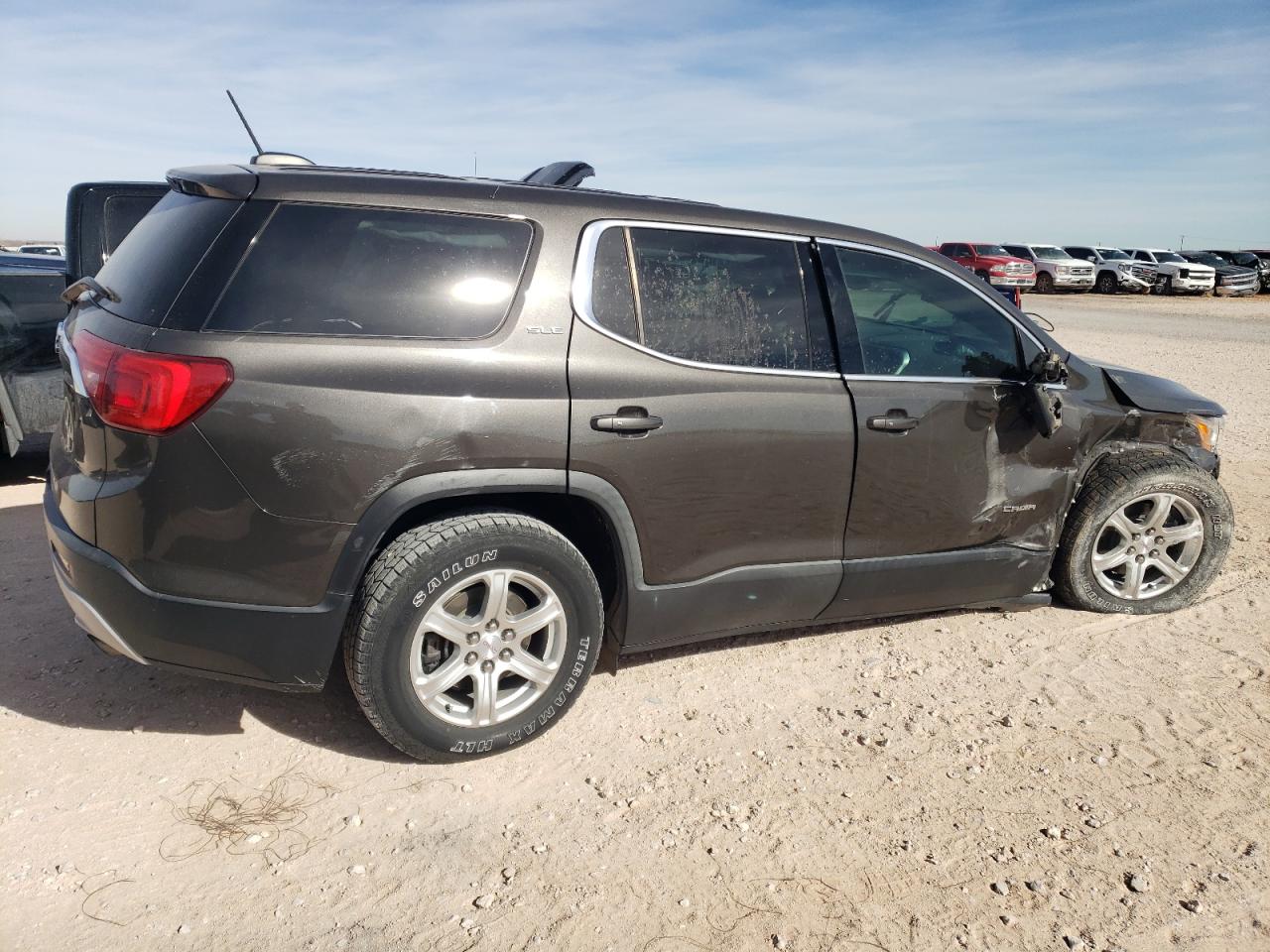 2019 GMC Acadia - Image 3