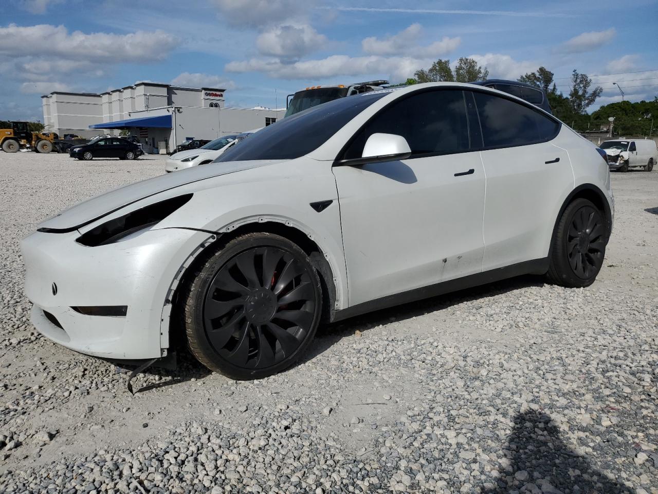 2024 Tesla Model Y للبيع في Opa Locka، FL - Undercarriage