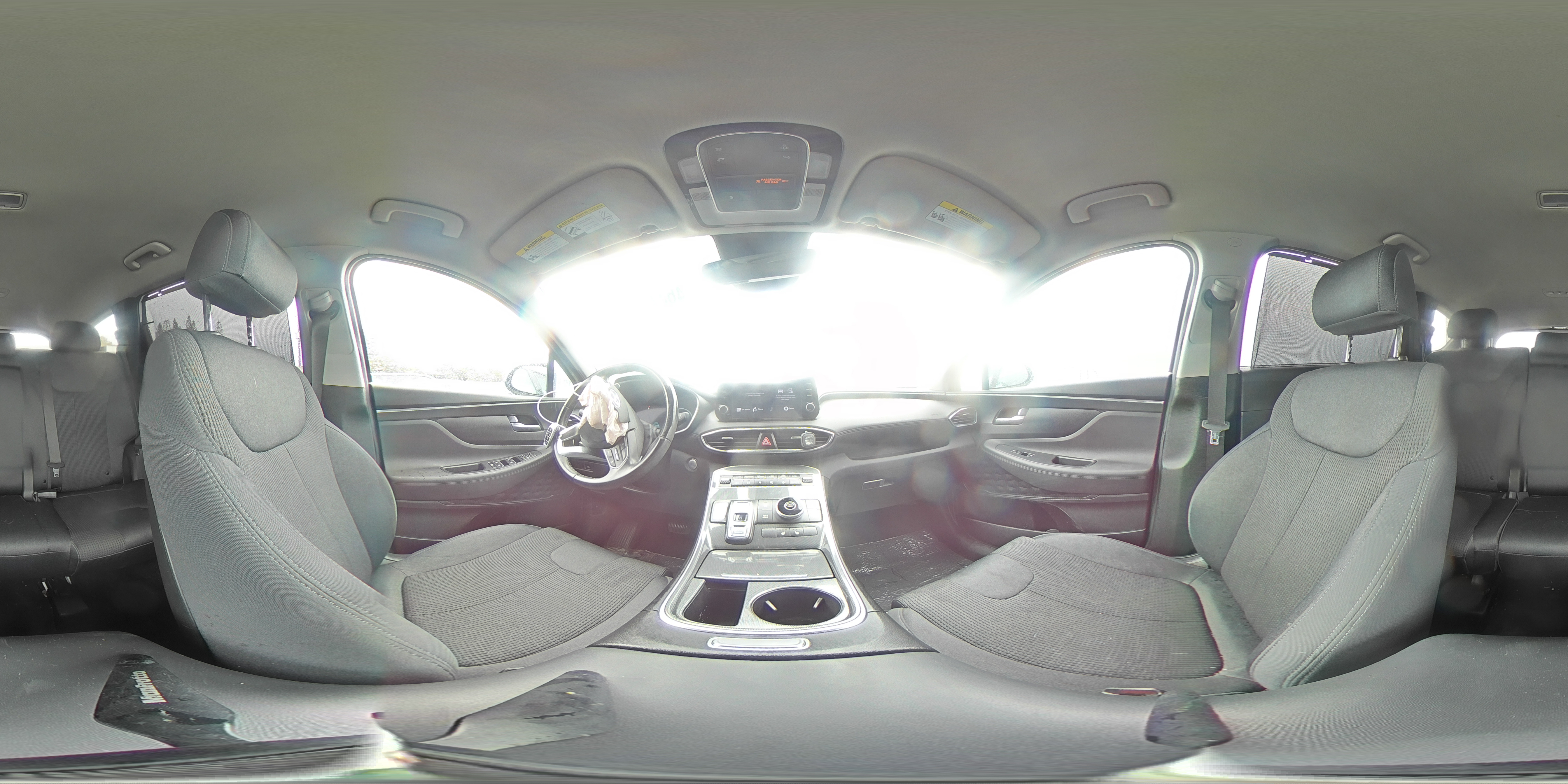 2021 Hyundai Santa Fe - Image 13