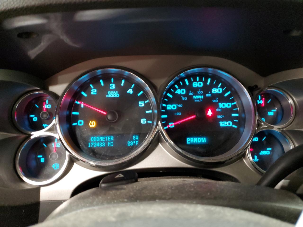 2010 Chevrolet Silverado - Image 9