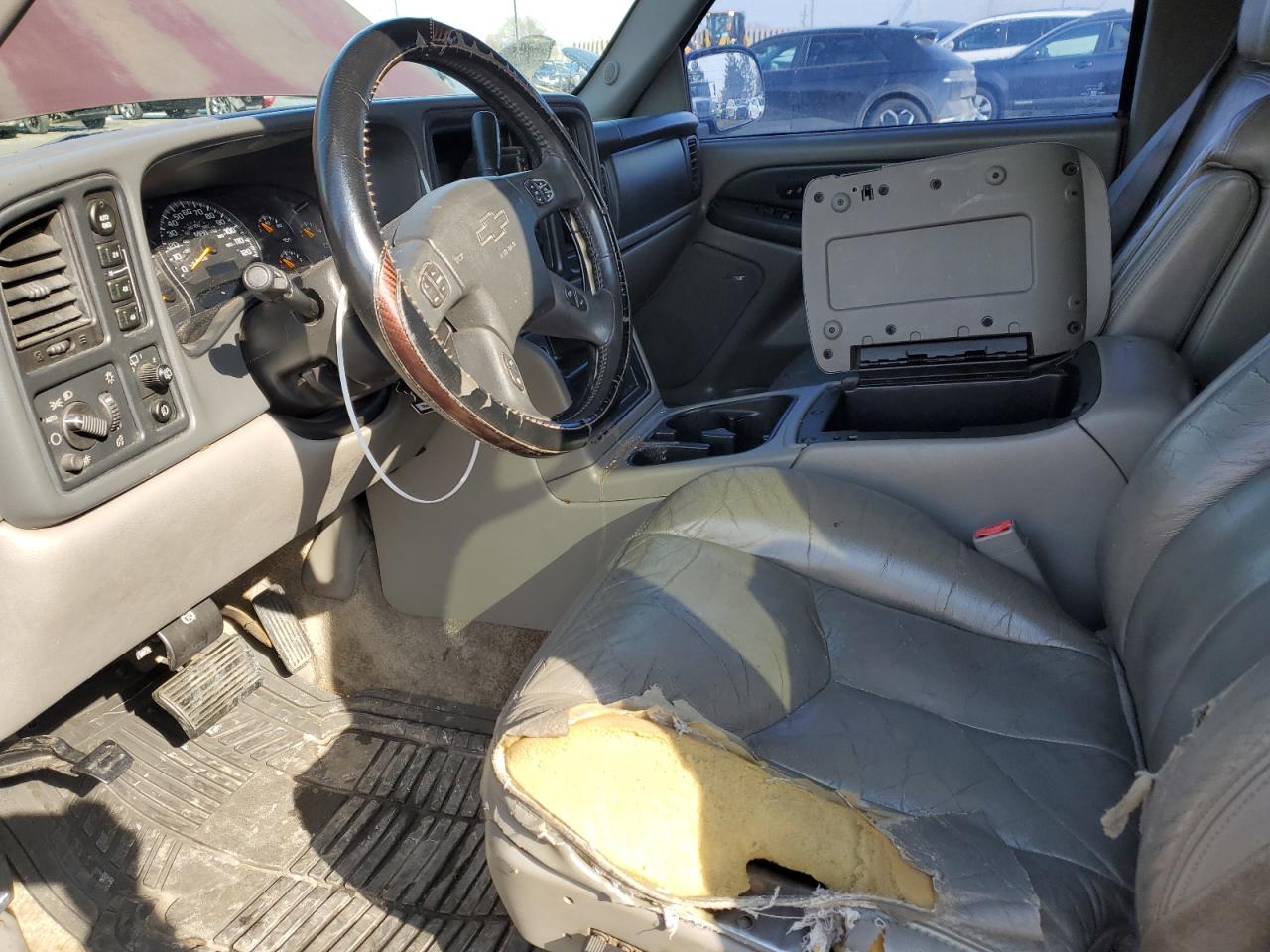 2003 Chevrolet Tahoe - Image 7