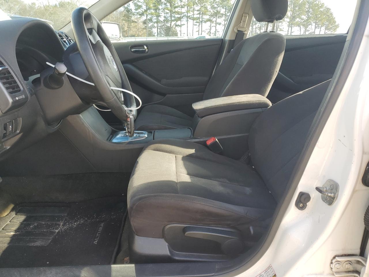 2012 Nissan Altima - Image 7