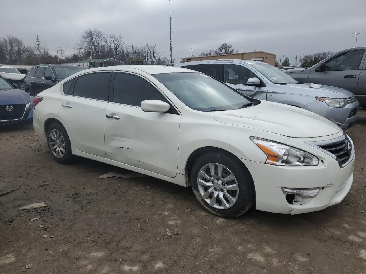 2014 Nissan Altima - Image 4