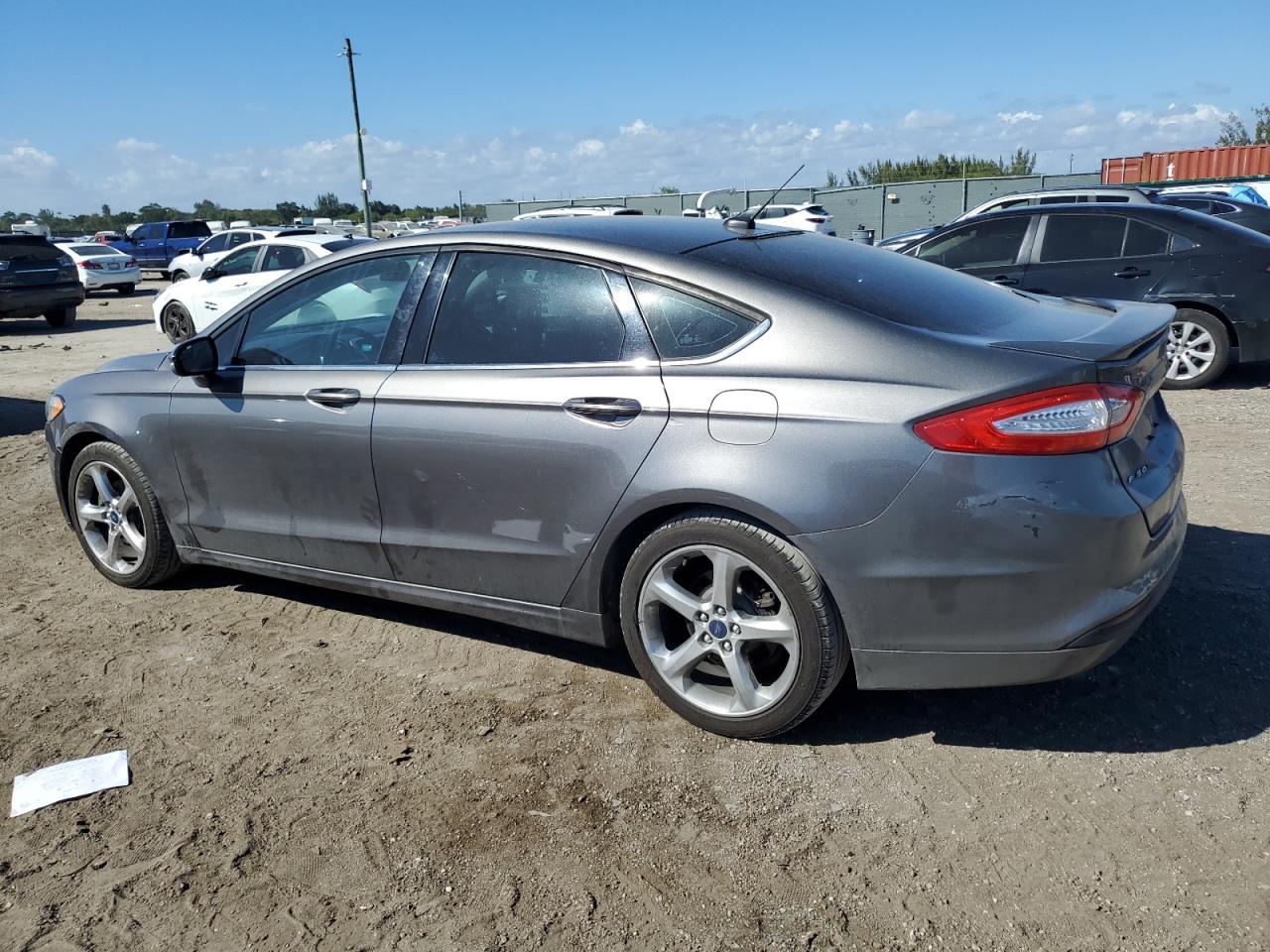 2013 Ford Fusion - Image 2