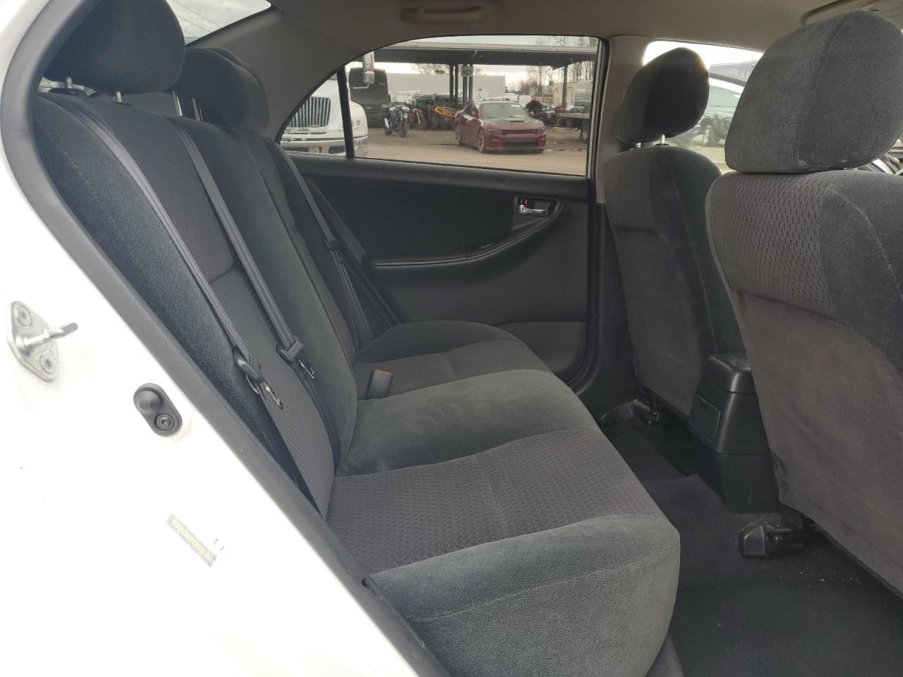 2006 Toyota Corolla - Image 11