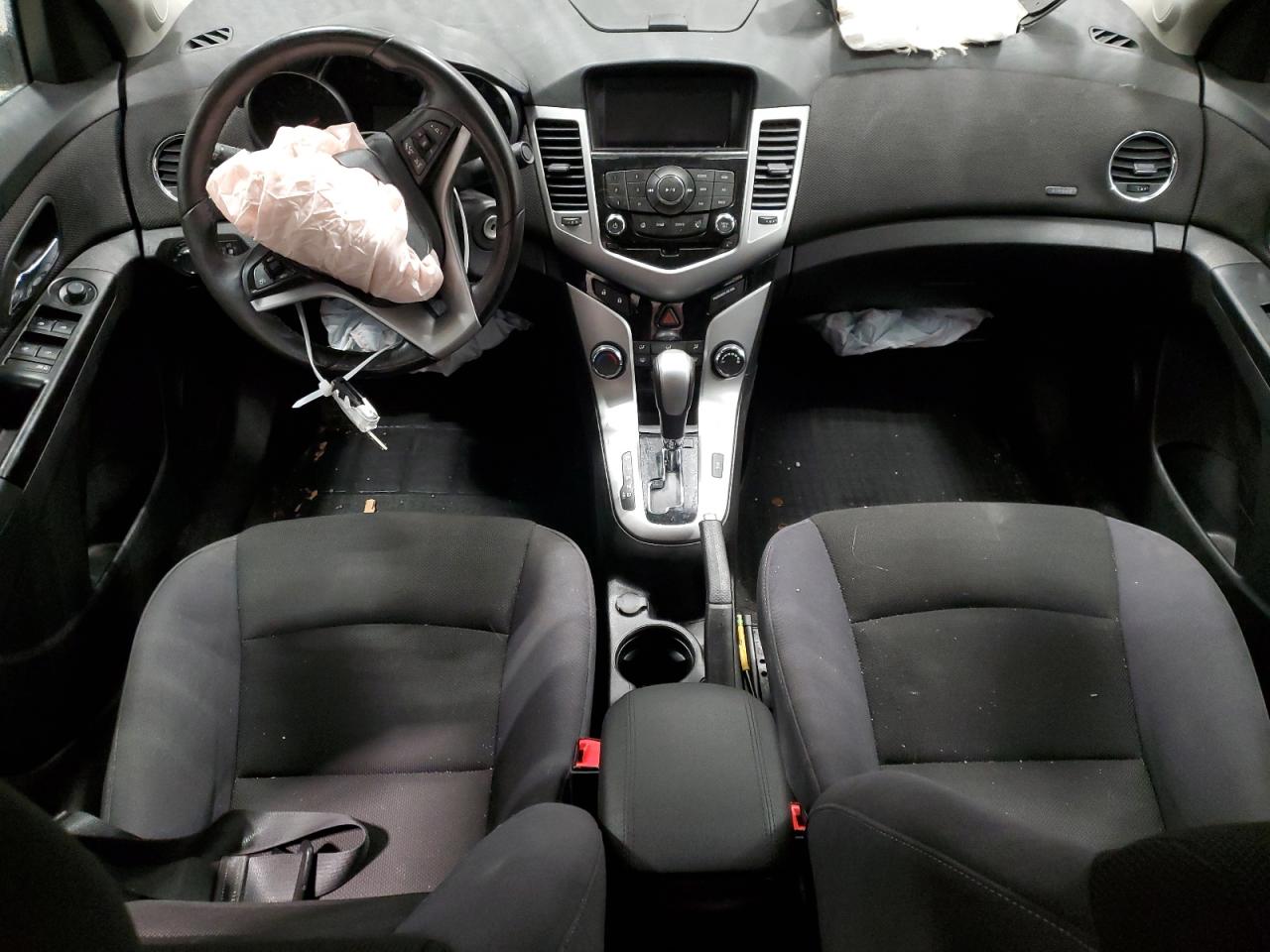 2014 Chevrolet Cruze - Image 8