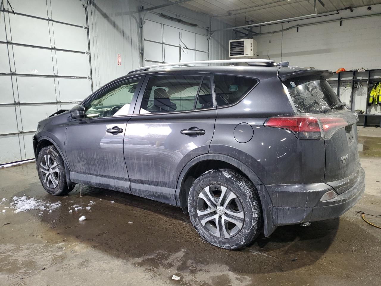 2018 Toyota RAV 4 - Image 2