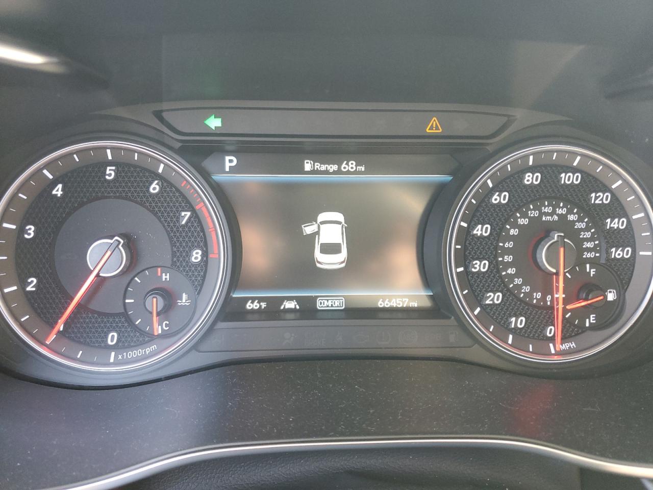 2021 Genesis G70 - Image 9