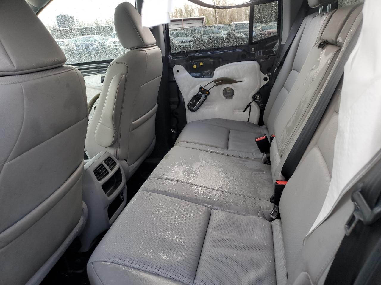2021 Honda Ridgeline - Image 10