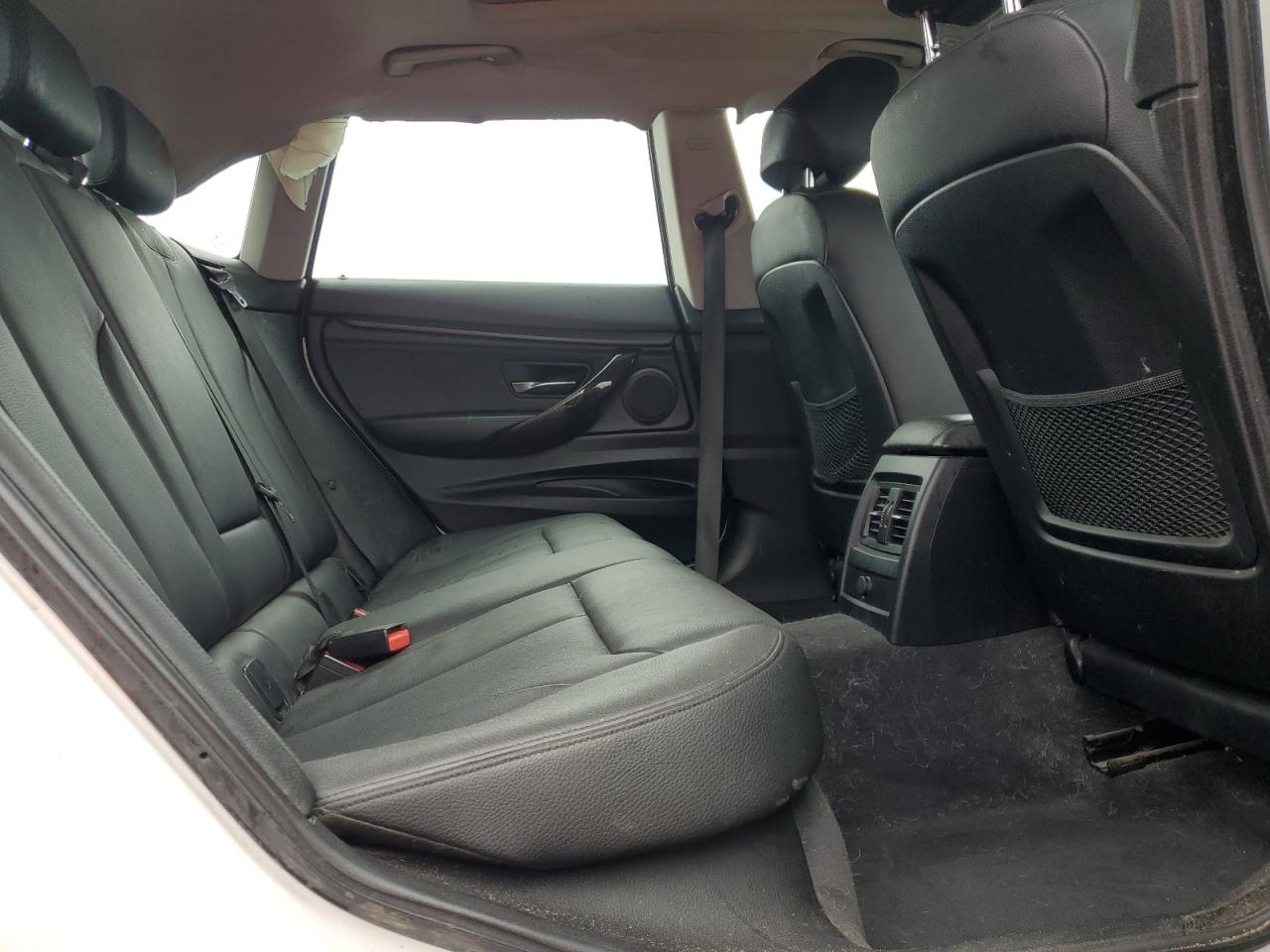 2015 BMW 3er - Image 10
