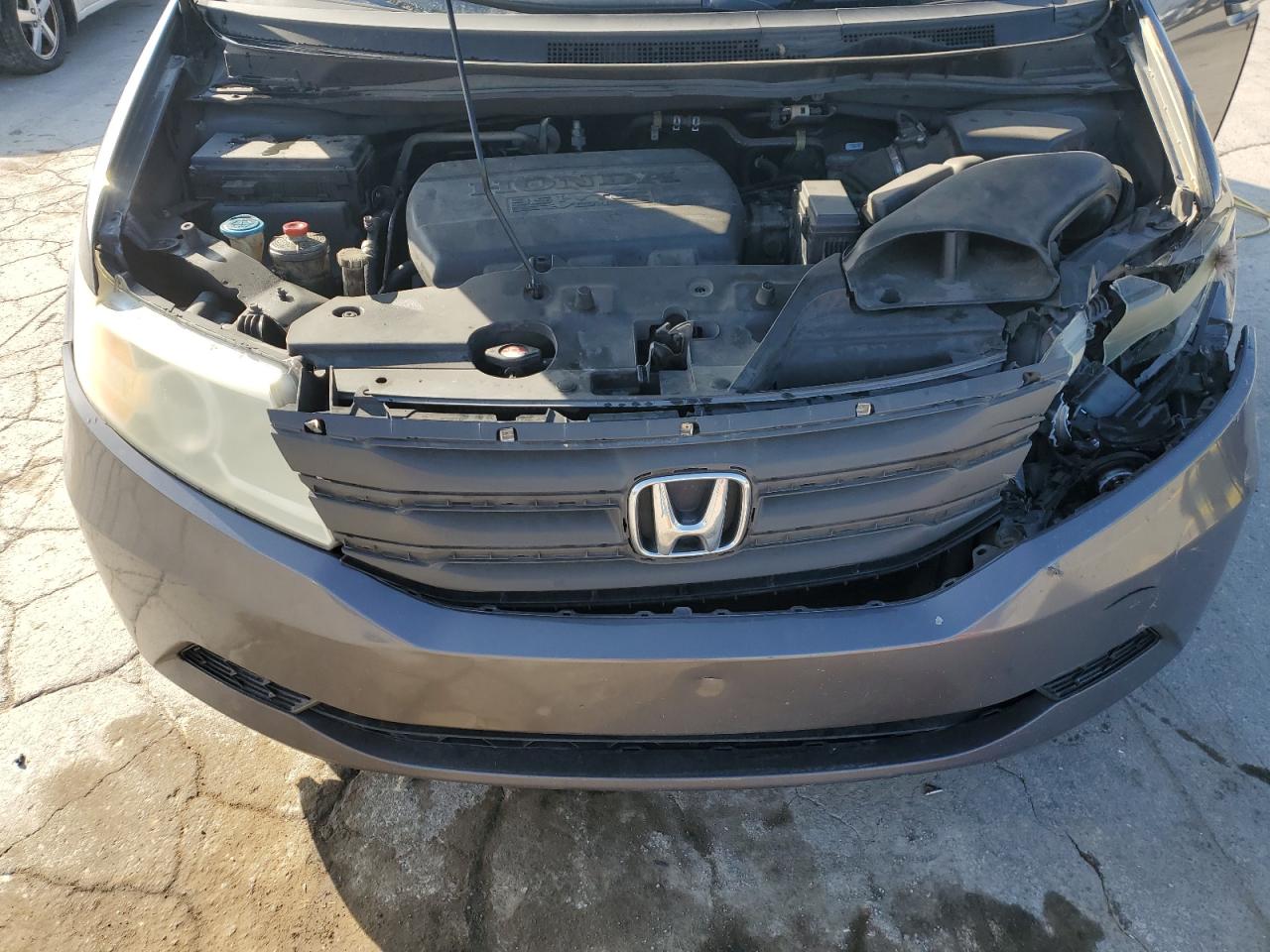 2011 Honda Odyssey - Image 13
