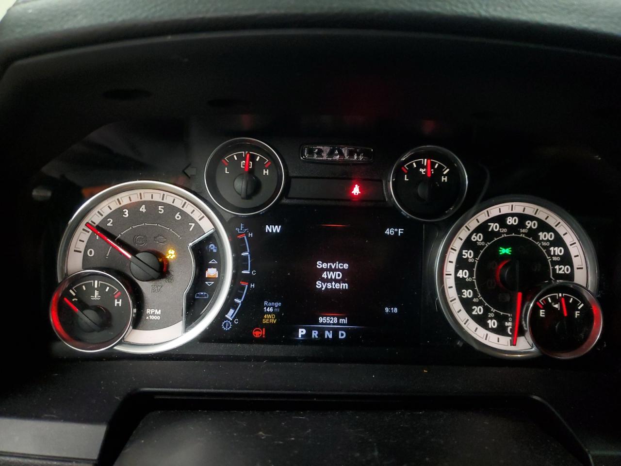 2015 RAM 1500 - Image 9