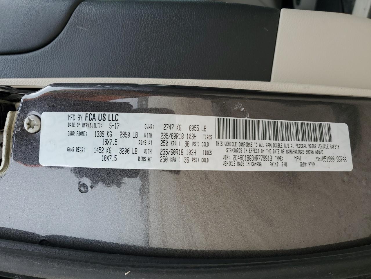 2017 Chrysler Pacifica - Image 15
