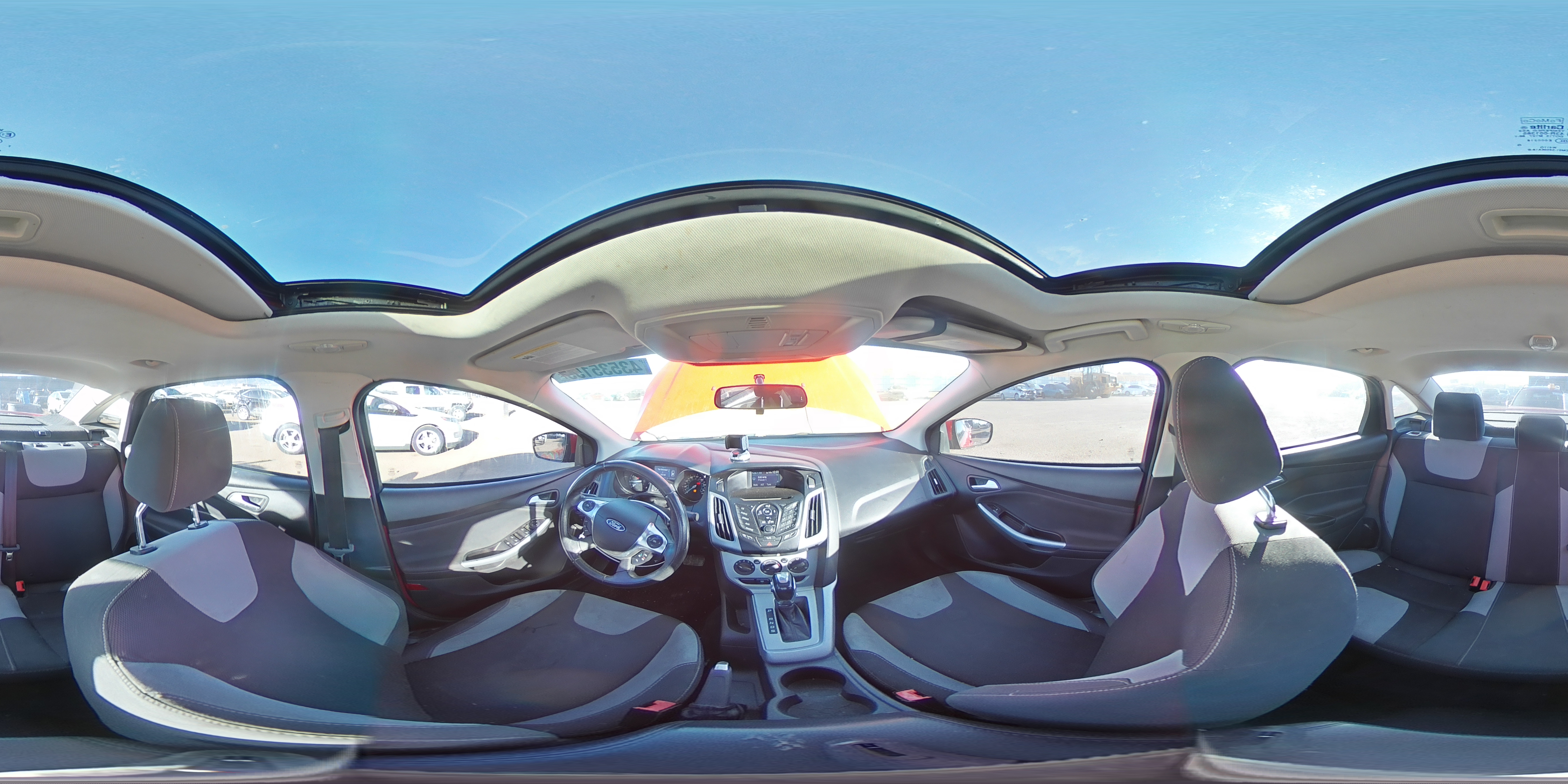 2012 Ford Focus - Image 13
