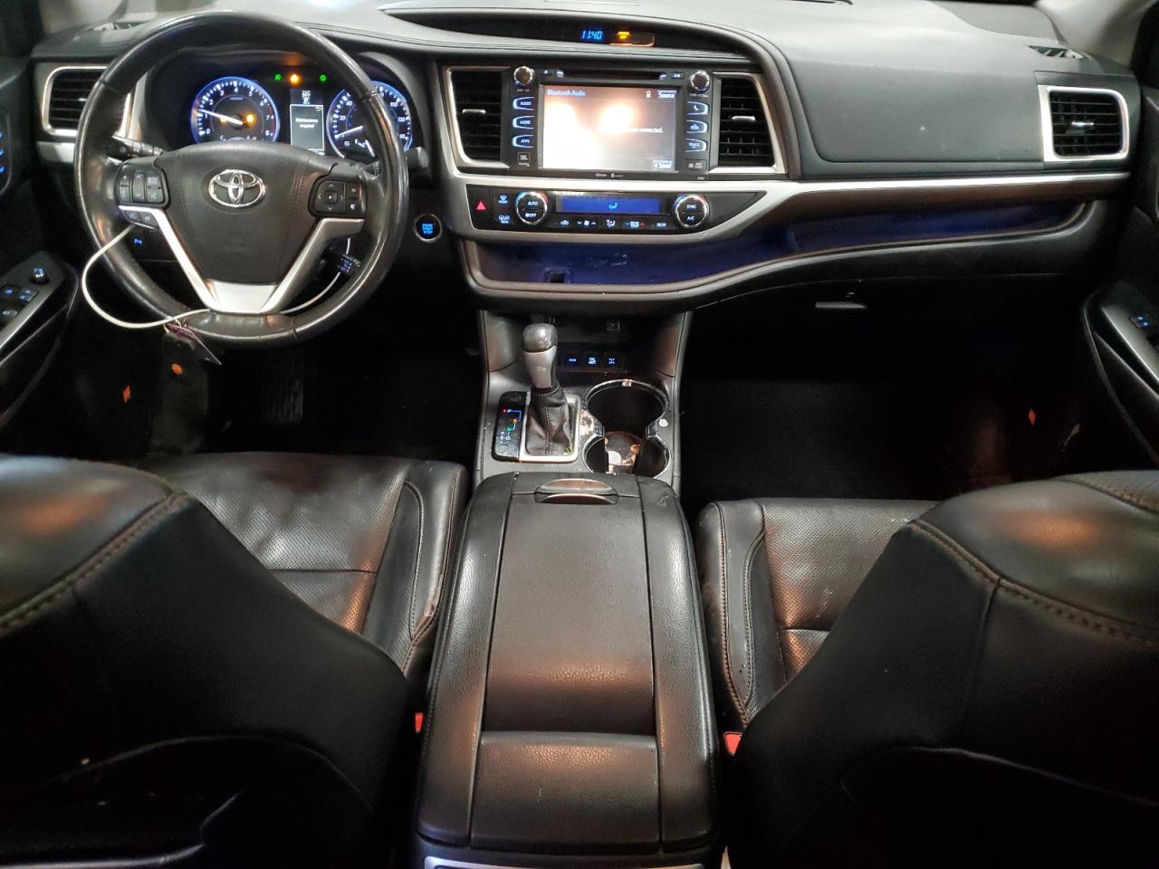 2015 Toyota Highlander - Image 8