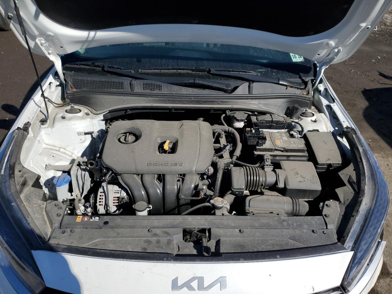 2023 Kia Forte - Image 11