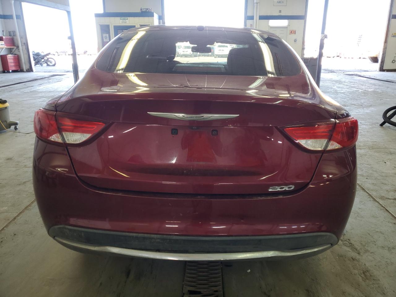2015 Chrysler 200 - Image 6
