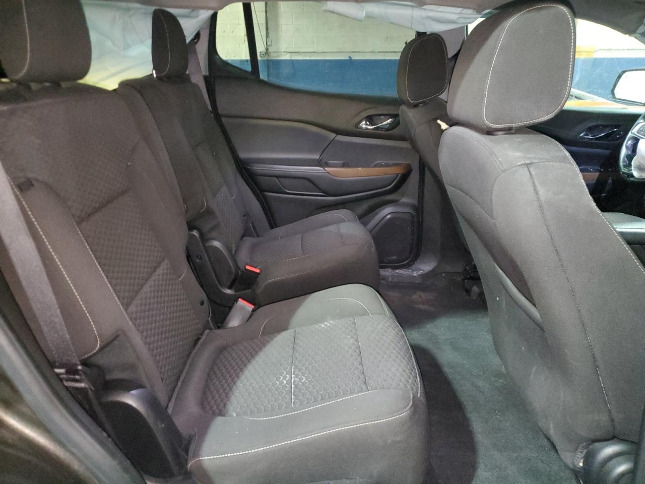 2019 GMC Acadia - Image 11