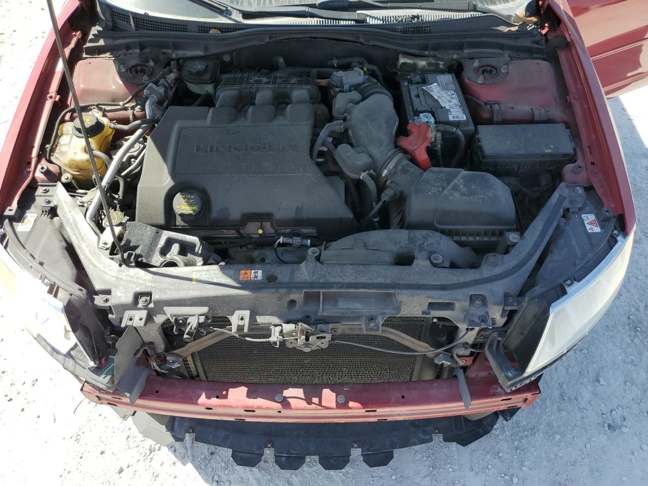 2010 Lincoln MKZ - Image 11