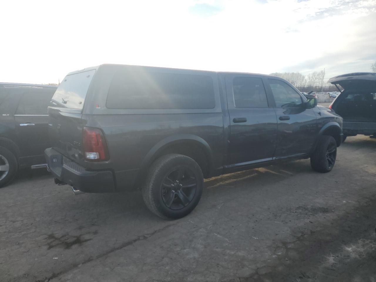 2021 RAM 1500 - Image 3