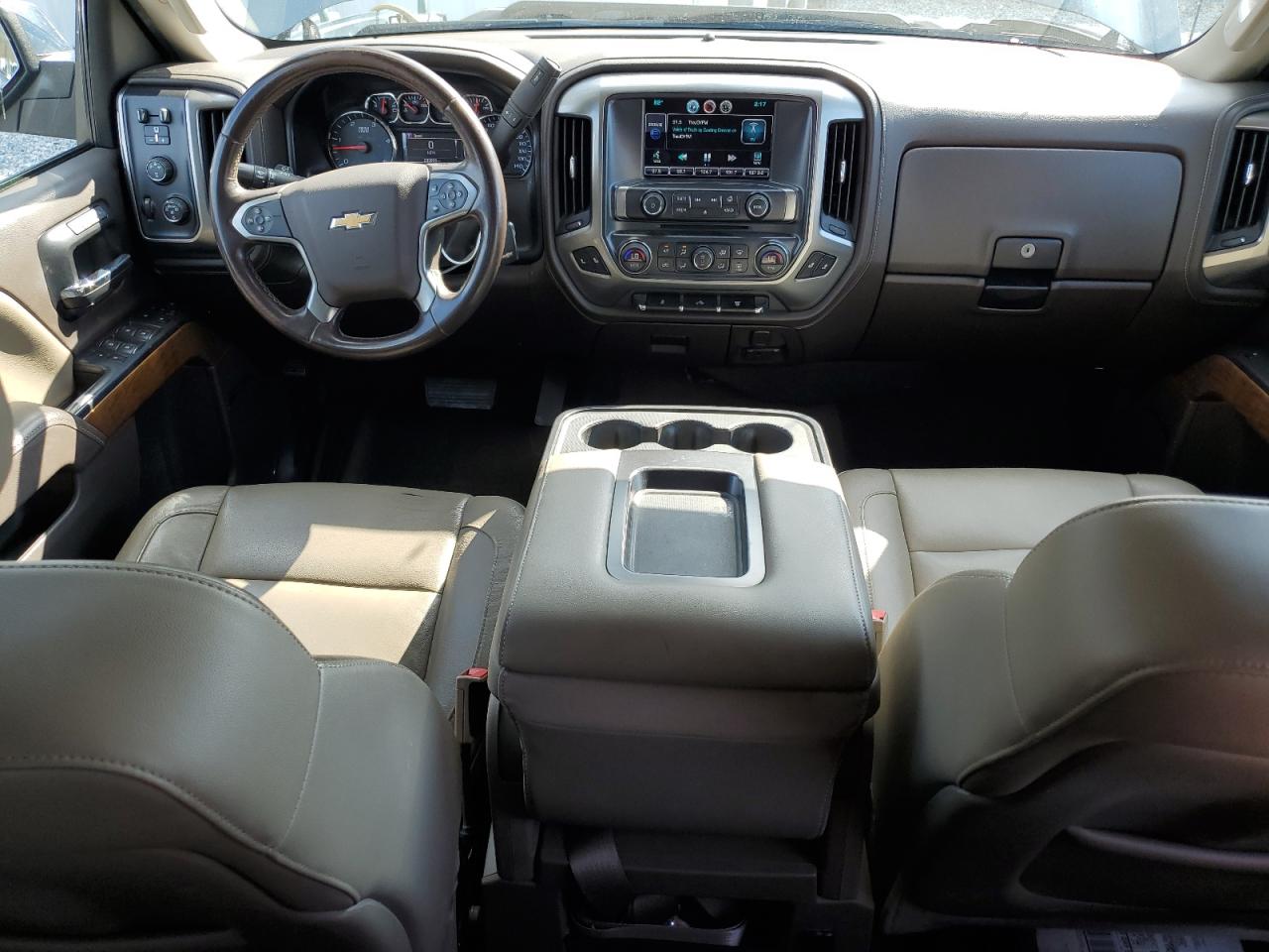2015 Chevrolet Silverado - Image 8