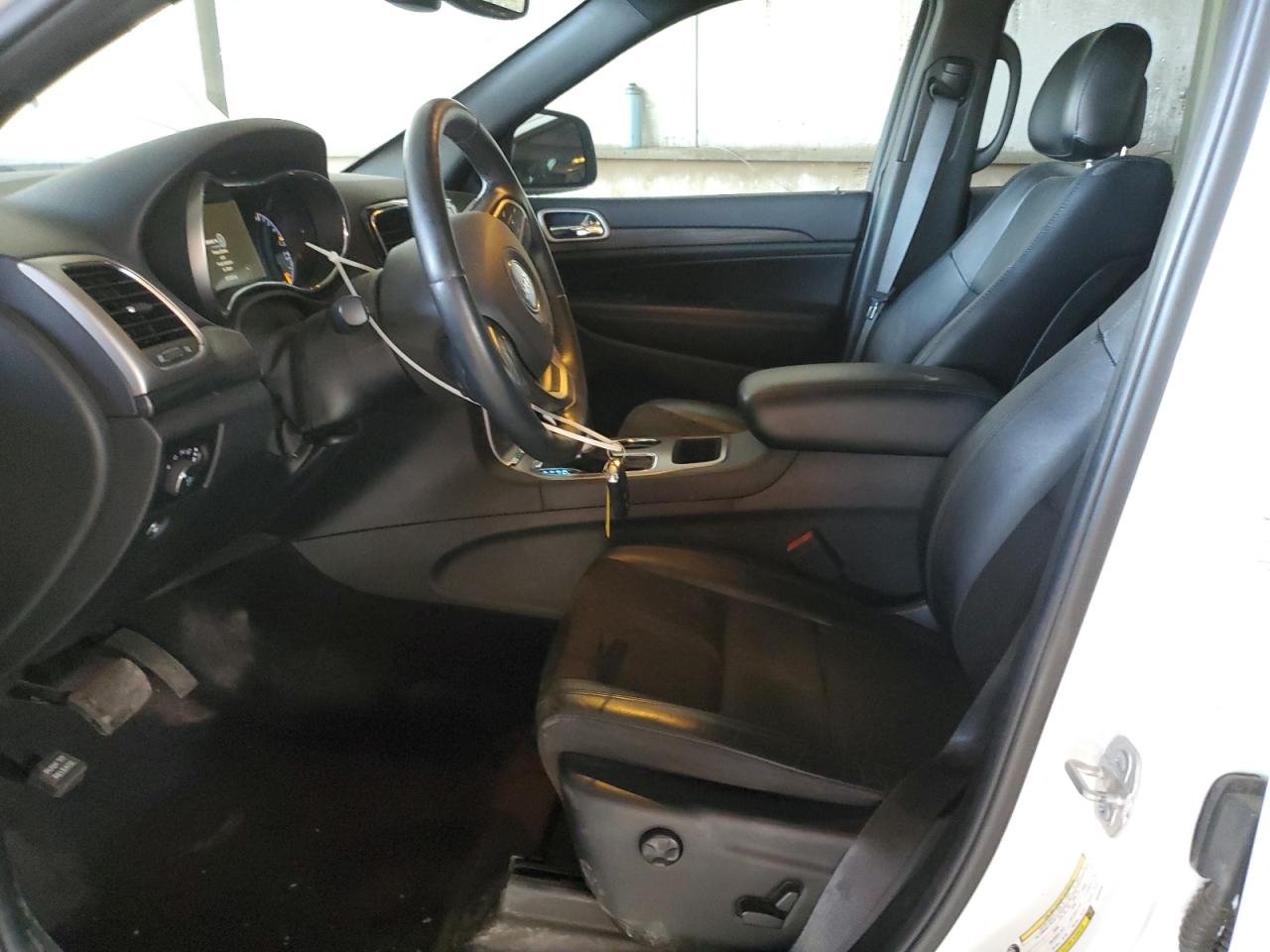 2019 Jeep Grand Cherokee - Image 7